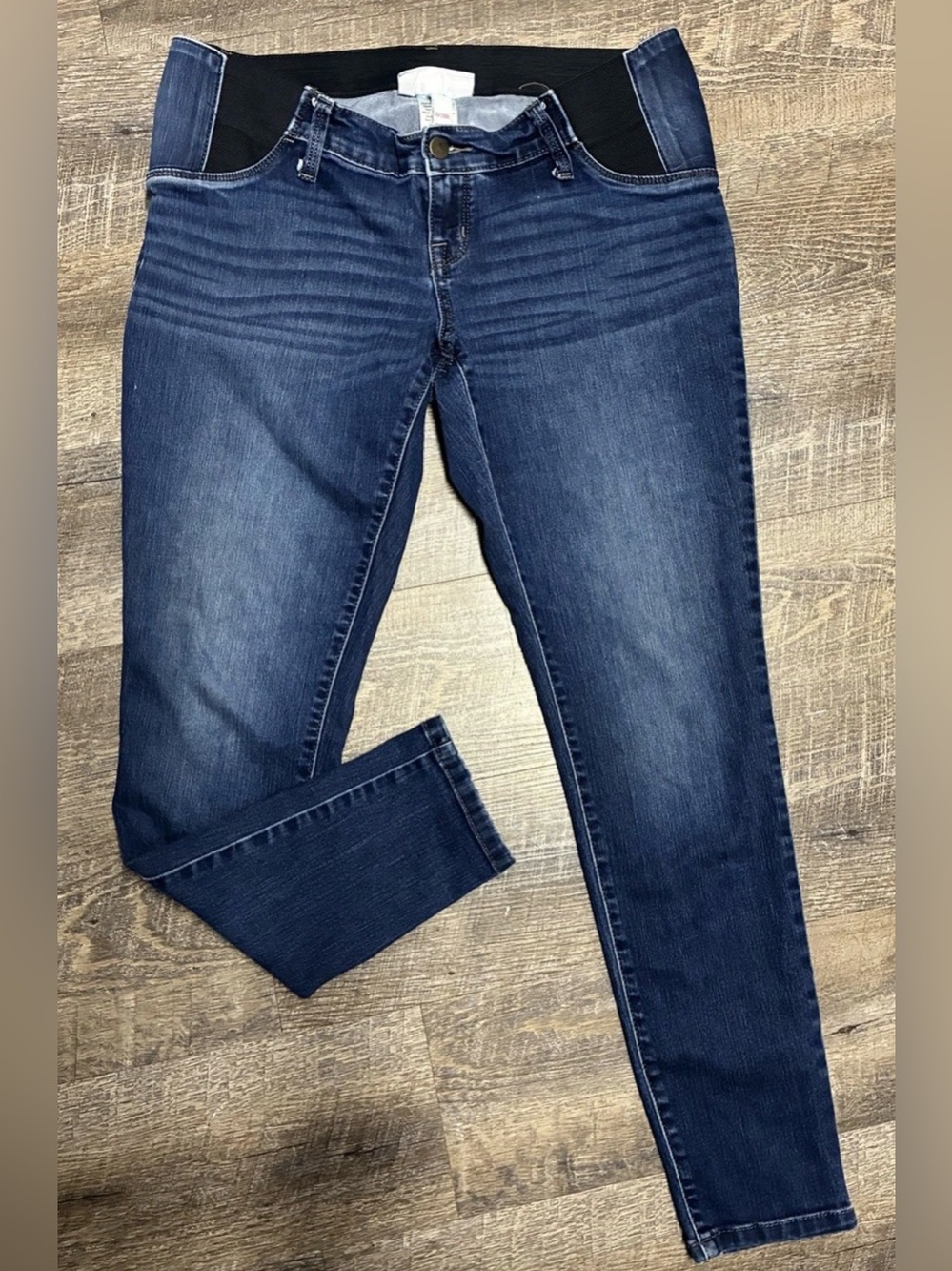 Ingrid & Isabel Women’s Maternity Skinny Jeans Size 6